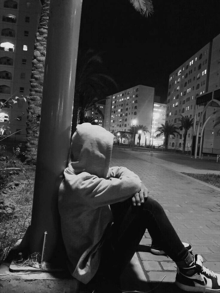 black and white pfp black and white pfp